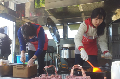 빨간밥차 봉사단 2기 부산팀 지석원